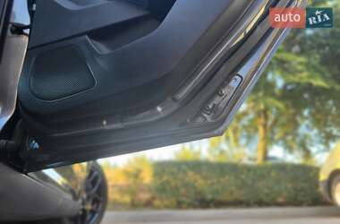 Седан Ford Focus 2016 в 