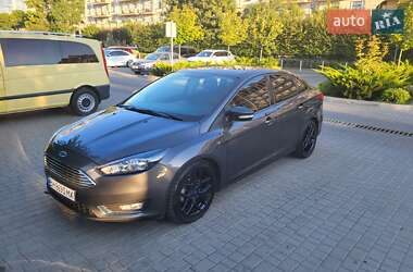 Седан Ford Focus 2016 в 