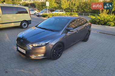 Седан Ford Focus 2016 в 