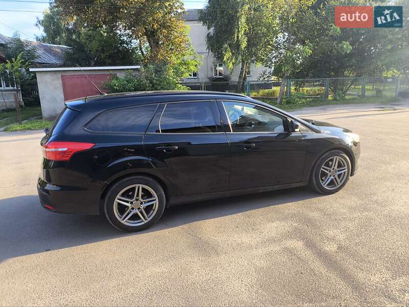 Универсал Ford Focus 2017 в Хмельницком