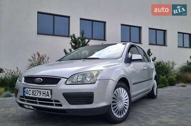 Хетчбек Ford Focus 2006 в Луцьку
