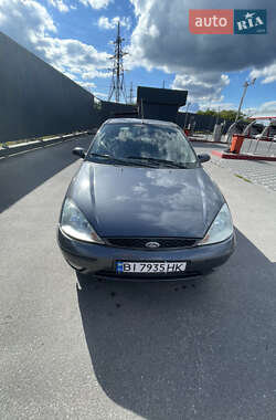 Хэтчбек Ford Focus 2003 в 