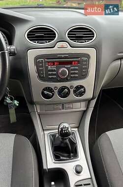 Универсал Ford Focus 2010 в 