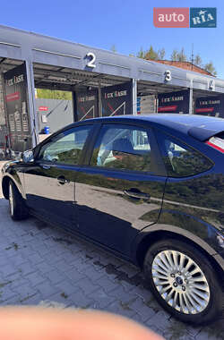 Хэтчбек Ford Focus 2008 в 