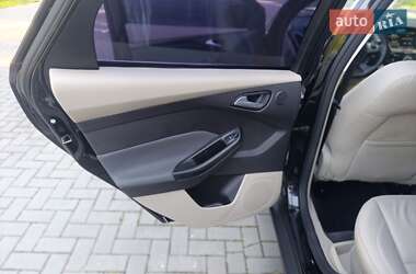 Хэтчбек Ford Focus 2014 в 
