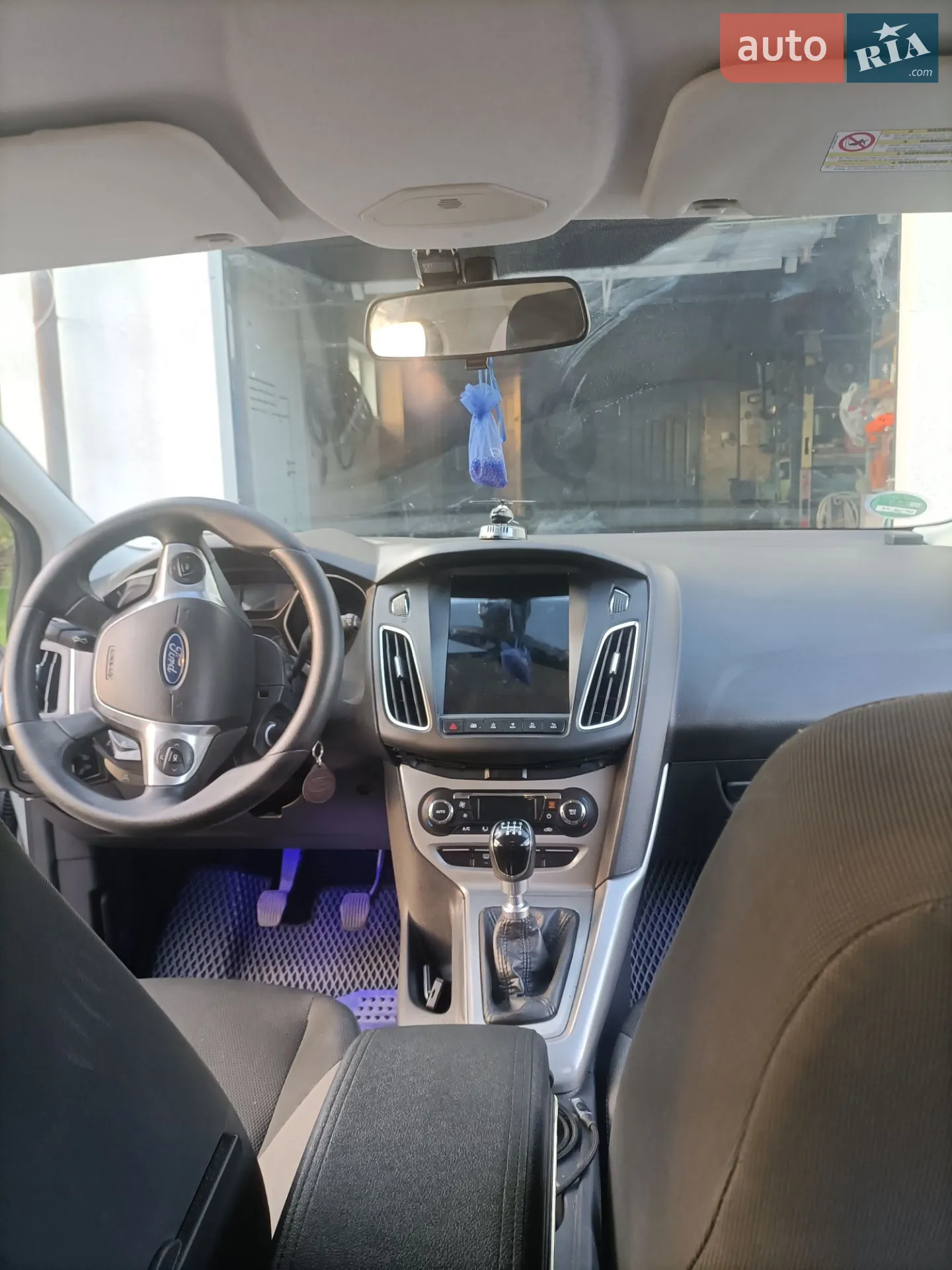 2011 Ford Focus - мініатюра 2