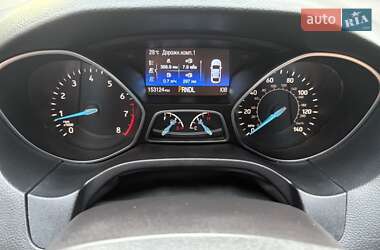 Хэтчбек Ford Focus 2015 в 
