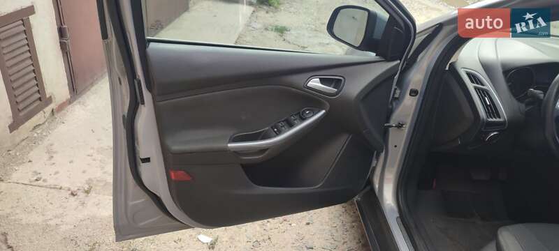 Универсал Ford Focus 2014 в Тернополе фото 4 Универсал Ford Focus 2014 в Тернополе