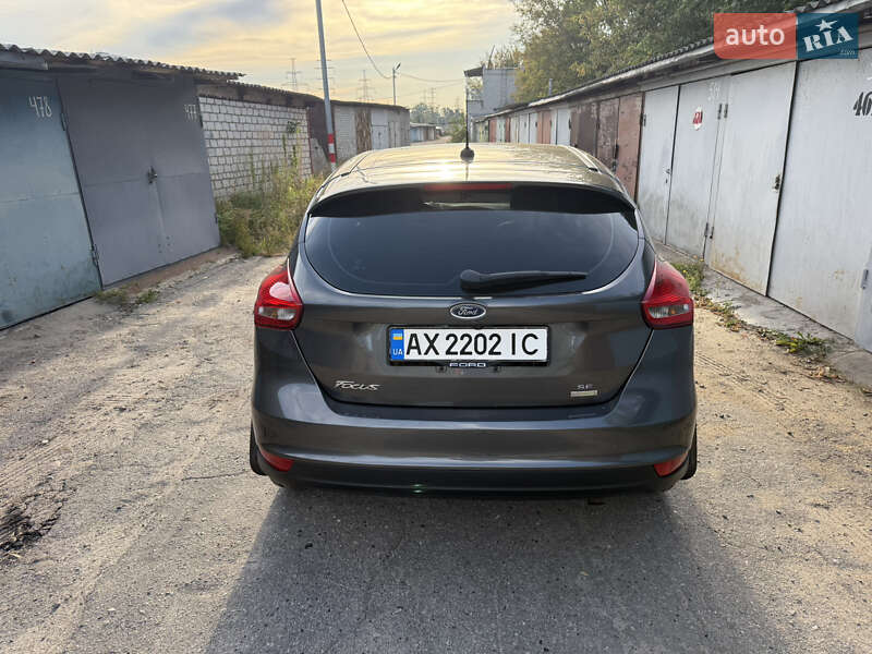 Хэтчбек Ford Focus 2015 в Харькове