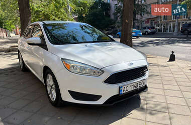Седан Ford Focus 2015 в 