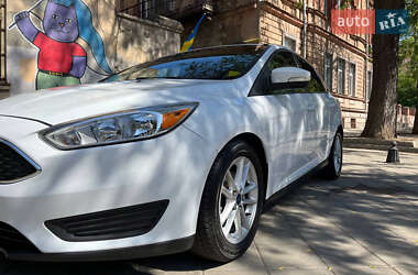 Седан Ford Focus 2015 в 