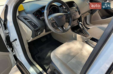Седан Ford Focus 2015 в 