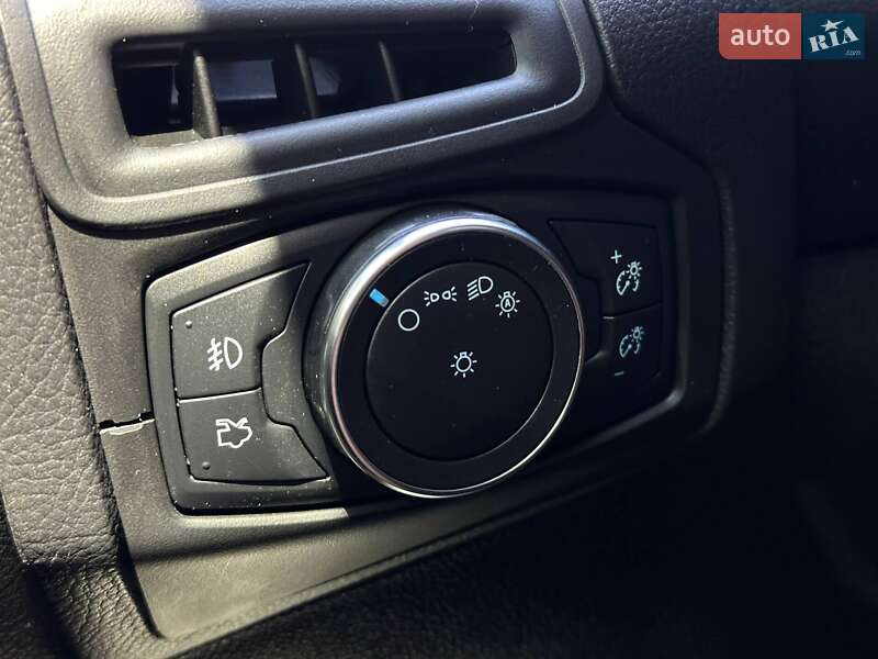 Хетчбек Ford Focus 2018 в Одесі