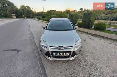 Седан Ford Focus 2014 в Днепре