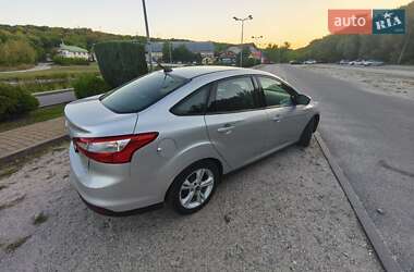 Седан Ford Focus 2014 в 