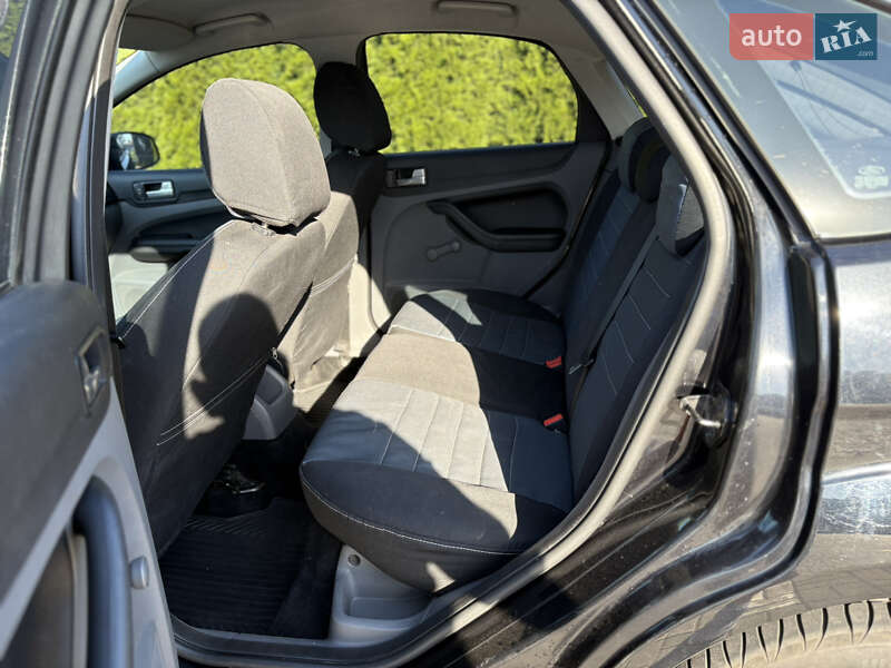 Хэтчбек Ford Focus 2008 в Черкассах фото 12 Хэтчбек Ford Focus 2008 в Черкассах