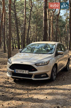 Седан Ford Focus 2017 в 