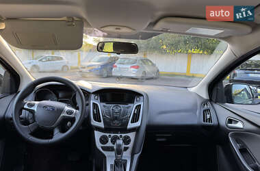 Хэтчбек Ford Focus 2014 в 