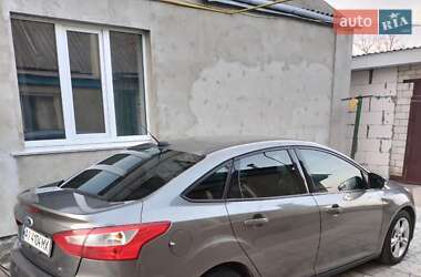 Седан Ford Focus 2014 в 
