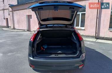 Хэтчбек Ford Focus 2007 в 