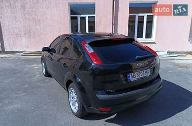 Хэтчбек Ford Focus 2007 в 