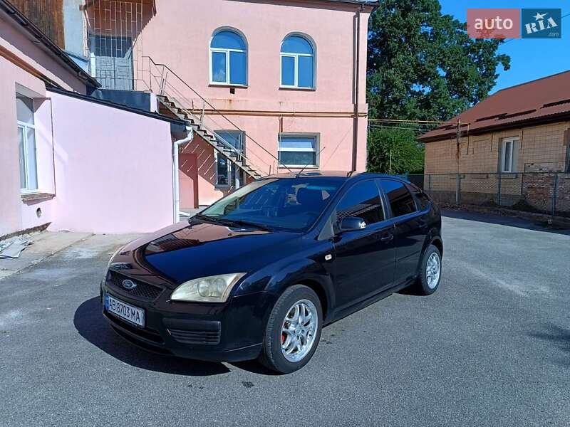 Хэтчбек Ford Focus 2007 в 