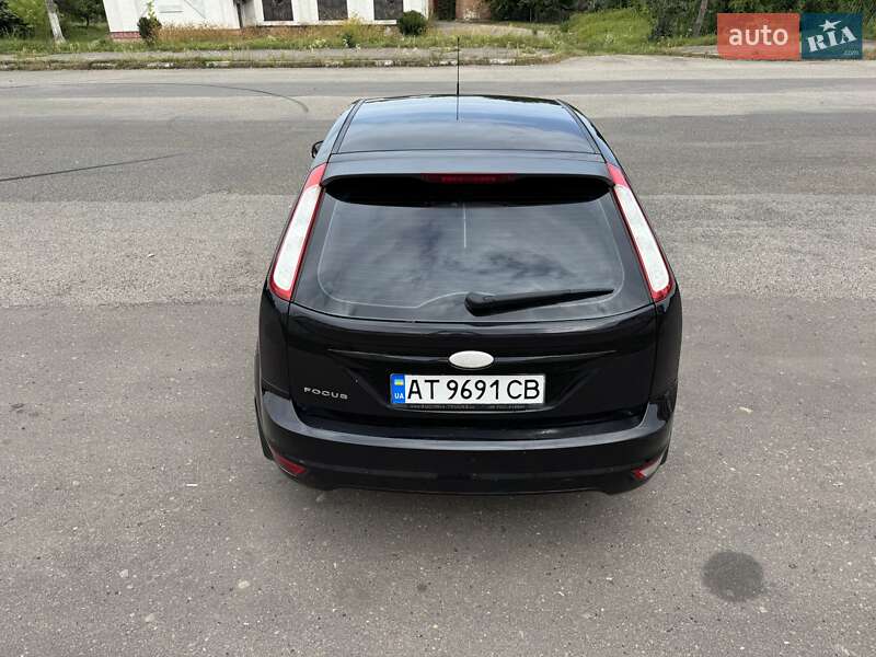 Хетчбек Ford Focus 2008 в Калуші