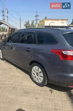 Универсал Ford Focus 2014 в 