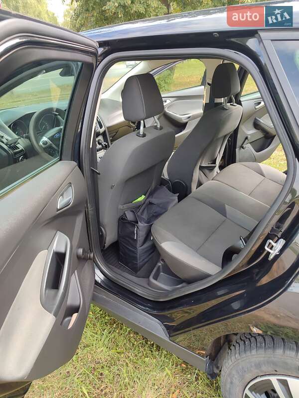 Універсал Ford Focus 2013 в Чернівцях