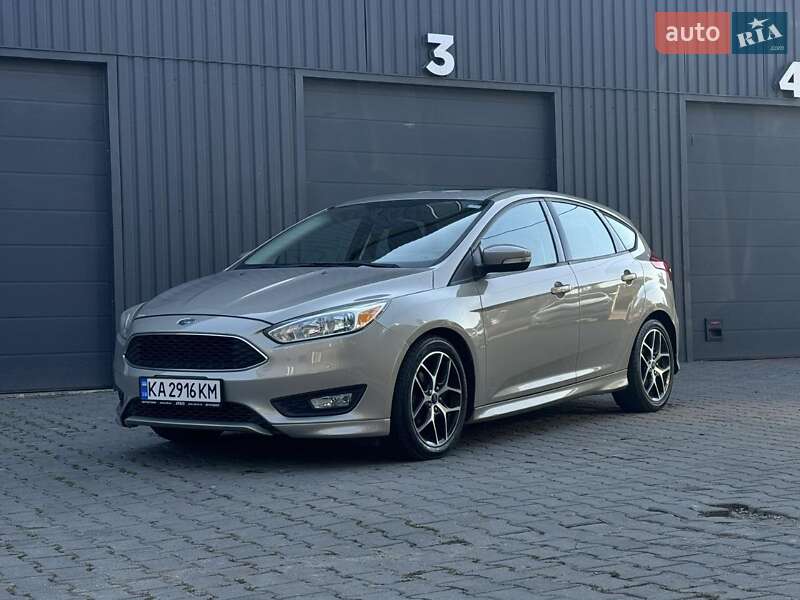 Хэтчбек Ford Focus 2015 в Киеве фото Хэтчбек Ford Focus 2015 в Киеве