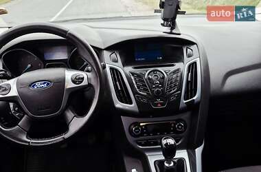 Универсал Ford Focus 2013 в 