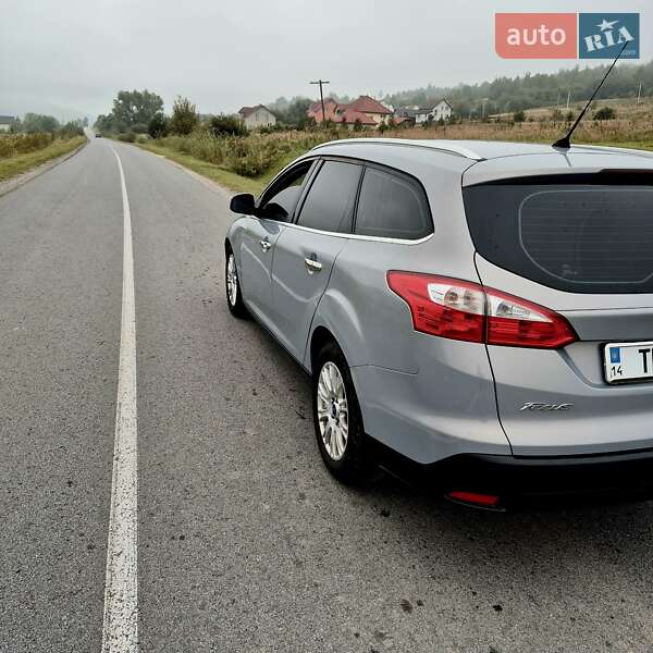 Универсал Ford Focus 2013 в 