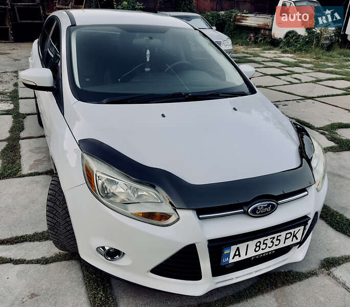 Седан Ford Focus 2014 в Киеве