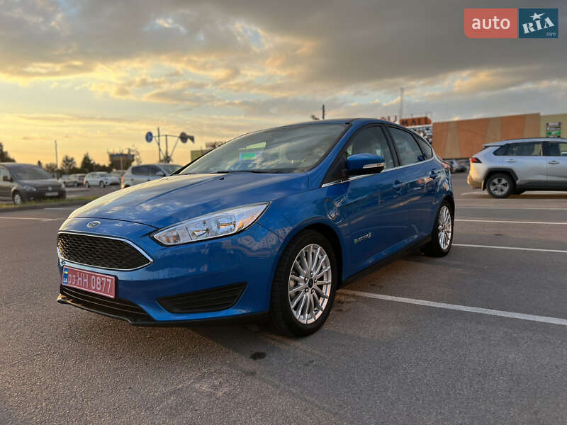 Хэтчбек Ford Focus 2015 в Ровно фото 6 Хэтчбек Ford Focus 2015 в Ровно