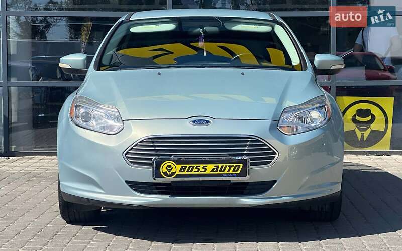 Хэтчбек Ford Focus 2013 в Ивано-Франковске фото 2 Хэтчбек Ford Focus 2013 в Ивано-Франковске