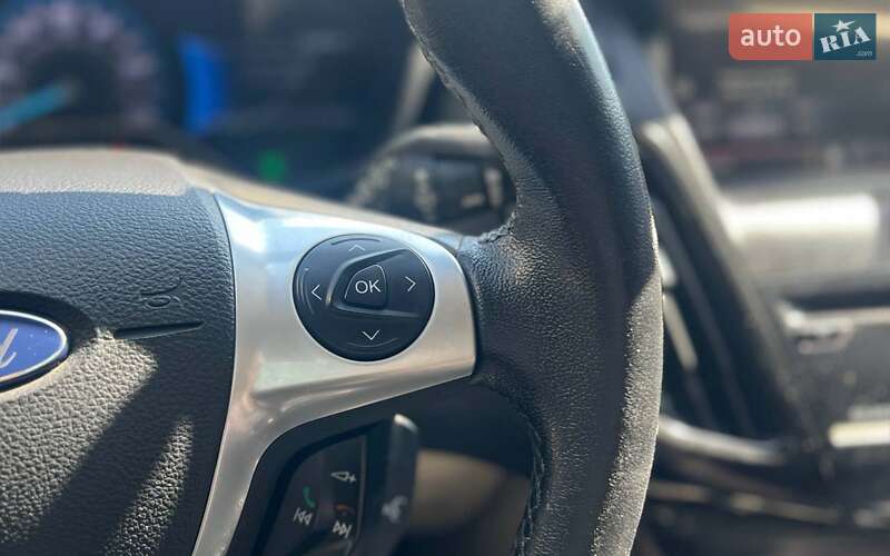 Хэтчбек Ford Focus 2013 в Ивано-Франковске фото 13 Хэтчбек Ford Focus 2013 в Ивано-Франковске