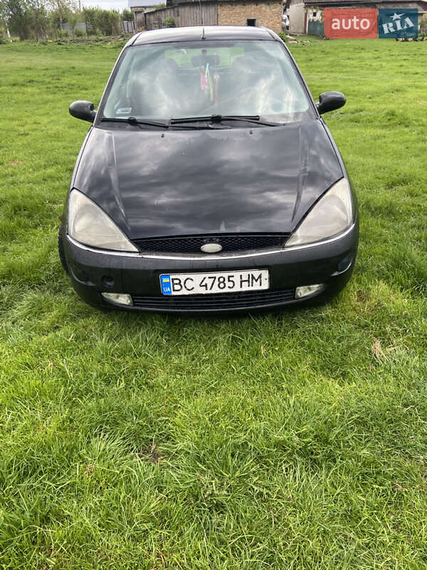 Хэтчбек Ford Focus 2001 в Львове