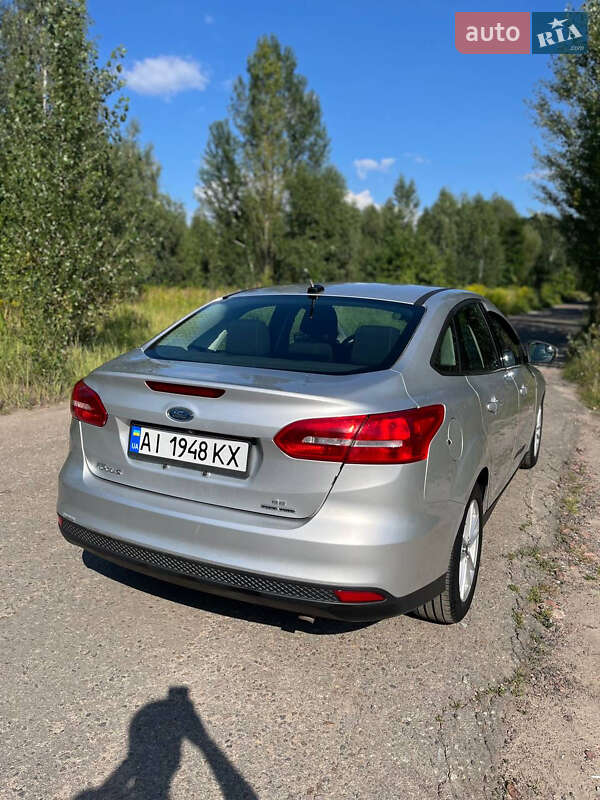 Седан Ford Focus 2015 в Киеве фото 15 Седан Ford Focus 2015 в Киеве