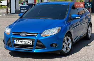 Седан Ford Focus 2014 в 