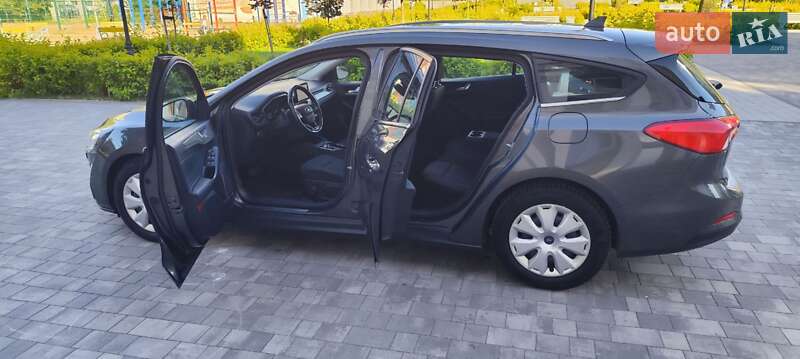 Универсал Ford Focus 2020 в Житомире фото 11 Универсал Ford Focus 2020 в Житомире