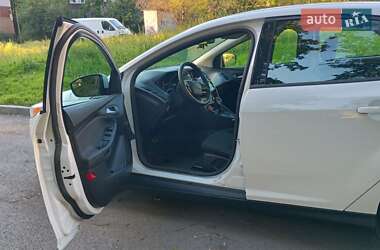 Седан Ford Focus 2017 в 