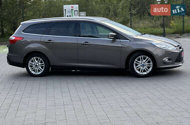 Универсал Ford Focus 2014 в 