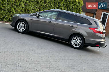 Универсал Ford Focus 2014 в 