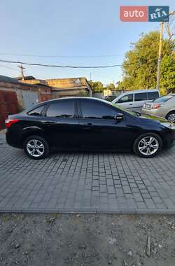 Седан Ford Focus 2012 в 