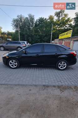 Седан Ford Focus 2012 в 