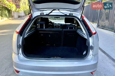 Хетчбек Ford Focus 2011 в 