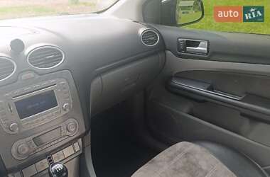 Универсал Ford Focus 2010 в 