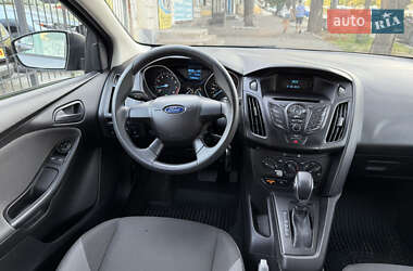 Седан Ford Focus 2012 в 
