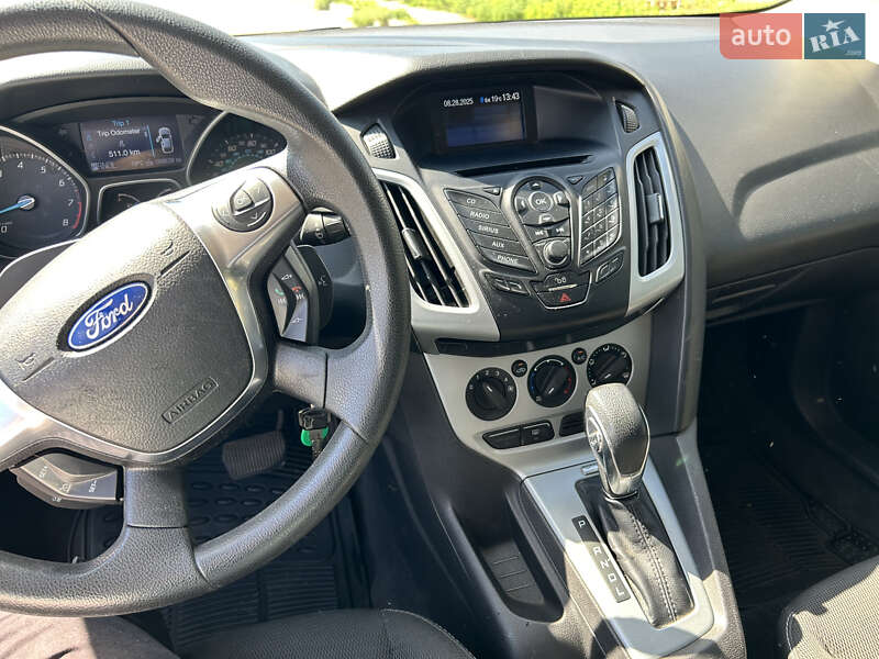 Хэтчбек Ford Focus 2011 в Киеве