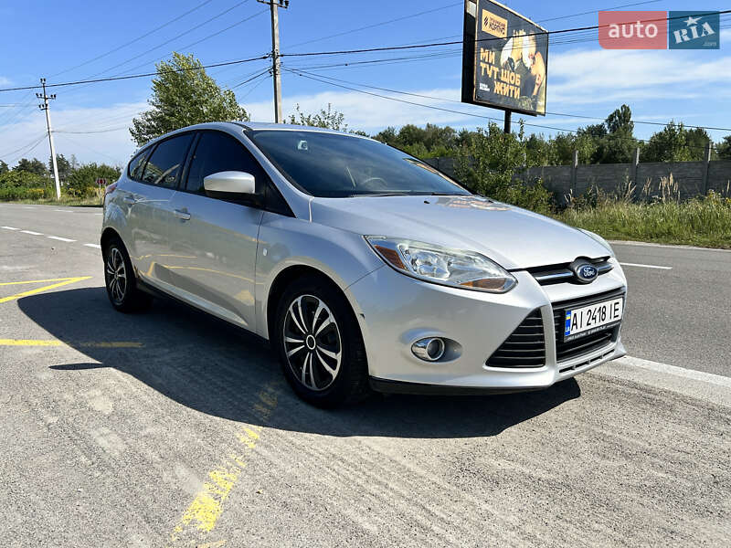 Хэтчбек Ford Focus 2011 в Киеве